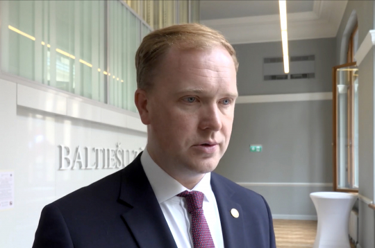 Ekonomikas ministrs Viktors Valainis. Ekonomikas ministrs Viktors Valainis.