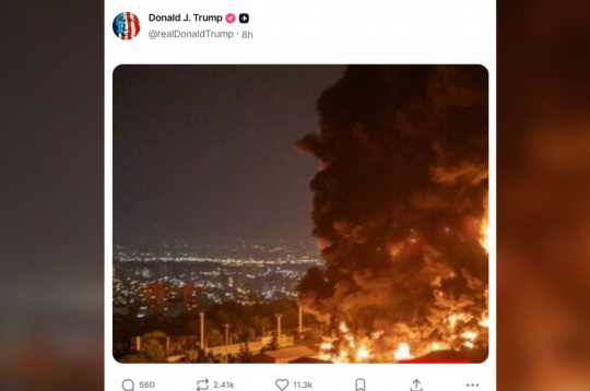 Trampa publicētā novecojusī fotogrāfija medijā "Truth Social".