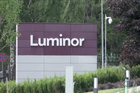 “Luminor”. “Luminor”.