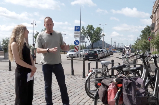 Veloentuziasts, organizācijas “Pilsēta cilvēkiem” valdes loceklis Kārlis Ķrēķis vērtē velosipēdu drošību.