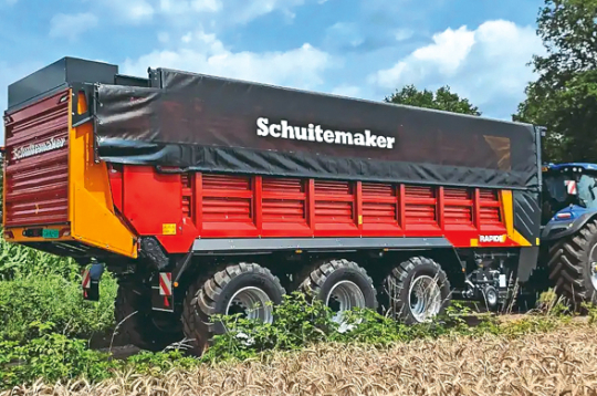 'Schuitemaker Rapide 6' piekabe.