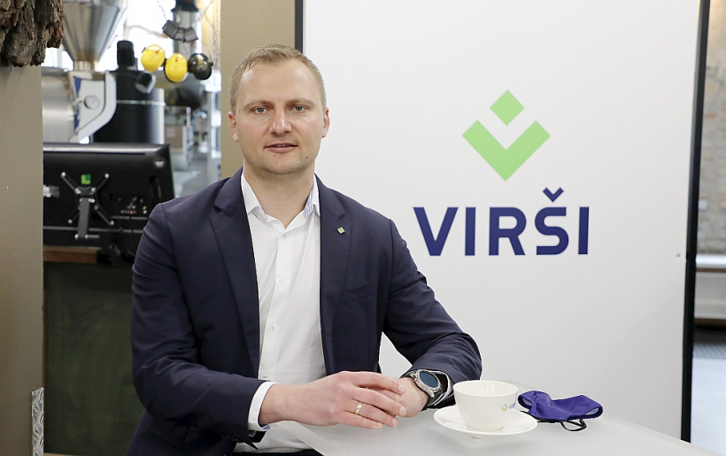 Jānis Vība.