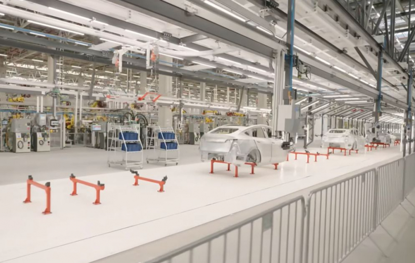 "Tesla" rūpnīca "Gigafactory" Brandenburgas pavalstī Vācijā. 