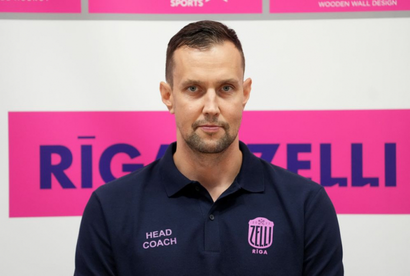 Basktebola kluba "Rīgas Zeļļi" galvenais treneris Juris Umbraško.