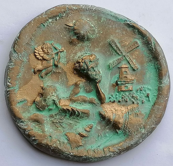 Jānis Anmanis (1943). Laimīgais. 72x67 mm, keramofikss, 2022.
