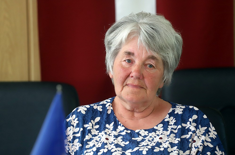 Rojas pensionāru biedrības pārstāve Ināra Martinovska ir gandarīta, ka Talsu novada pašvaldība tomēr ir finansiāli atbalstījusi piejūras pensionāru festivāla rīkošanu Rojā.