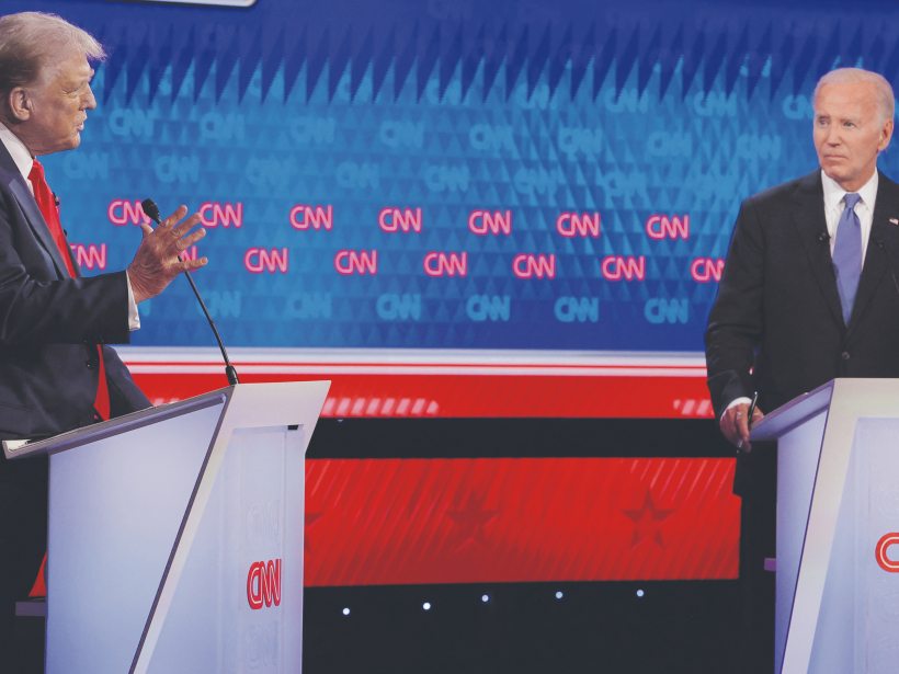 ASV prezidents Džo Baidens (no labās) ceturtdien Atlantā debatēja ar bijušo prezidentu Donaldu Trampu. Vēl vienas debates ieplānotas septembrī.