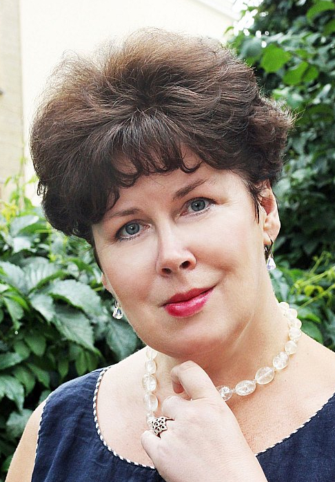 Anita Bormane, "Latvijas Avīzes" Kultūras nodaļas vadītāja, "Kultūrzīmju" redaktore.