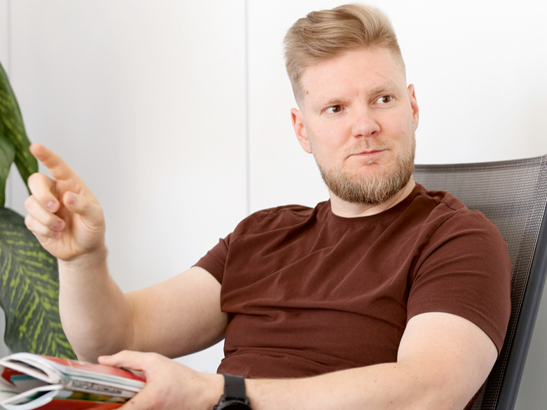 SIA "Voka" direktors Kaspars Lubiņš: "Robežšķirtne savas kaltes uzstādīšanai ir 200 hektāri liela sējumu platība."