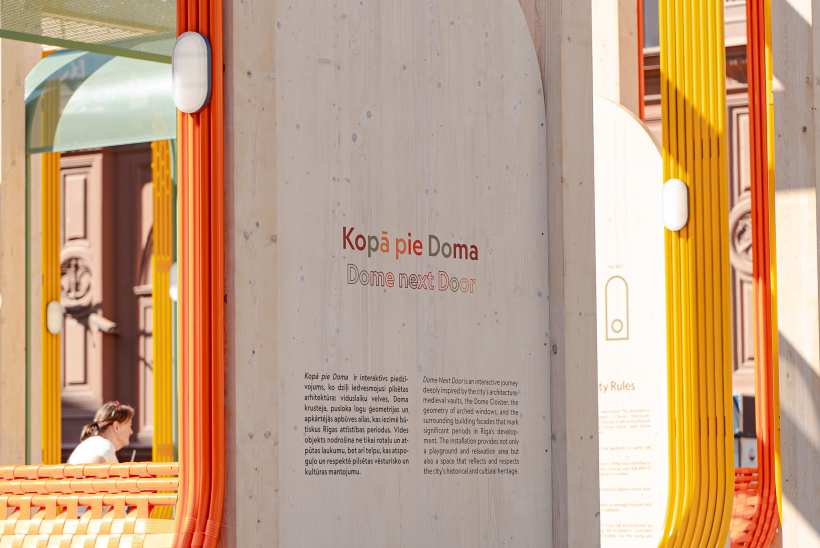 "Kopā pie Doma" - interaktīvs, apdzīvojams pilsētvides mākslas objekts Rīgas vēsturiskā centra sirdī.