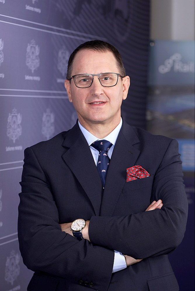 Satiksmes ministrijas Autoceļu infrastruktūras departamenta direktors Tālivaldis Vectirāns.