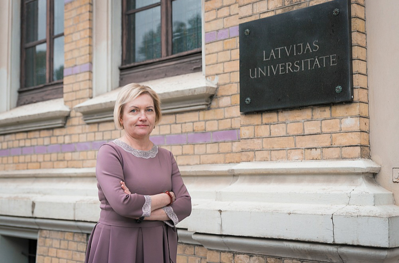 Latvijas Universitātes fonda izpilddirektore Laila Kundziņa: "Ziedotāju skaits kopš 2004. gada sasniedzis četrus tūkstošus – gan privātpersonas, gan uzņēmumi."