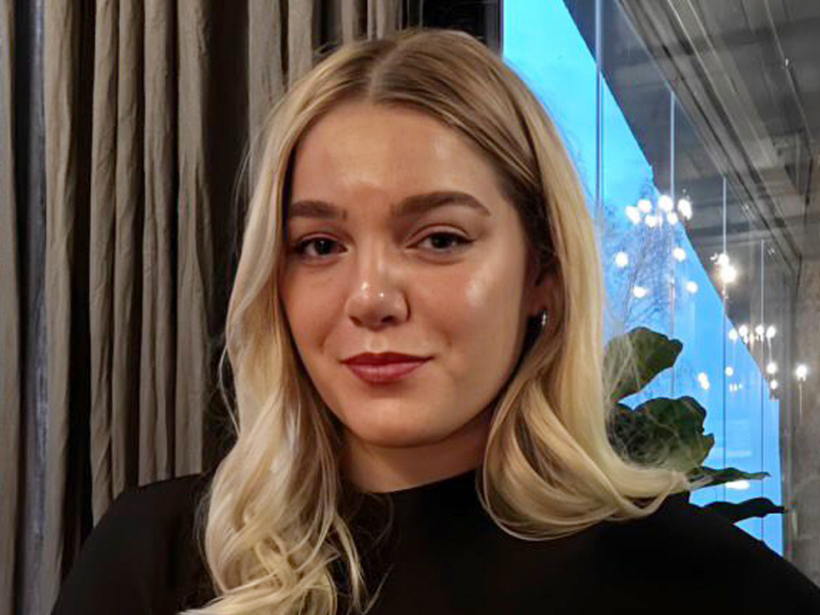 Vanesa Reinholde - Biznesa augstskolas "Turība" 3. kursa studente uzņēmējdarbības vadības programmā.