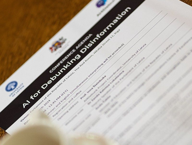 Projekta "AI4Debunk" ietvaros pagājušā gada pavasarī Saeimā norisinājās starptautiska konference "Mākslīgais intelekts dezinformācijas atmaskošanai".