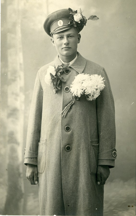 Latviešu strēlnieku brīvprātīgais. 1915. g. 