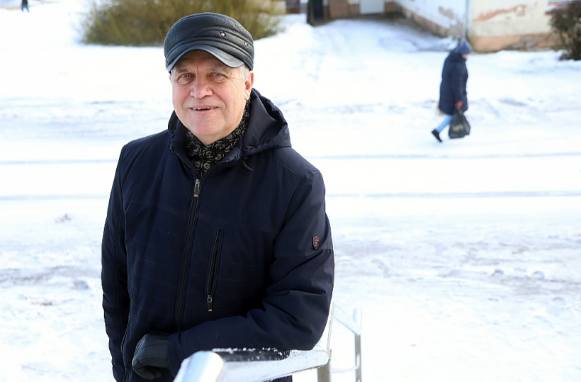 "Jādara viss iespējamais, lai risinātu dzīvokļu jautājumu," uzskata pagasta pārvaldes vadītājs Edgars Lācis.