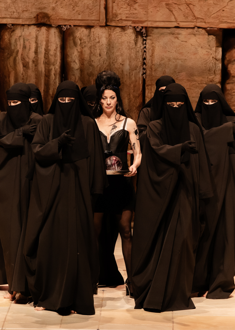 Operas "Salome" pirmizrāde.