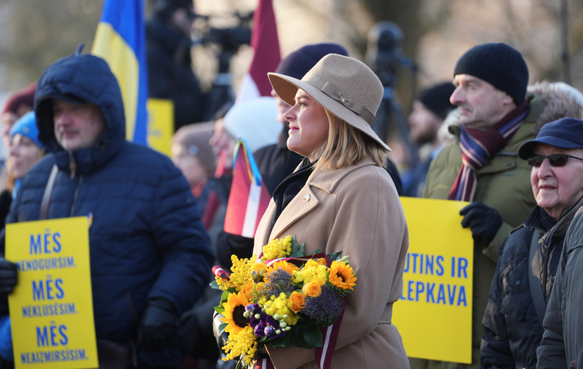 Ukrainas atbalsta akcija pie Brīvības pieminekļa.