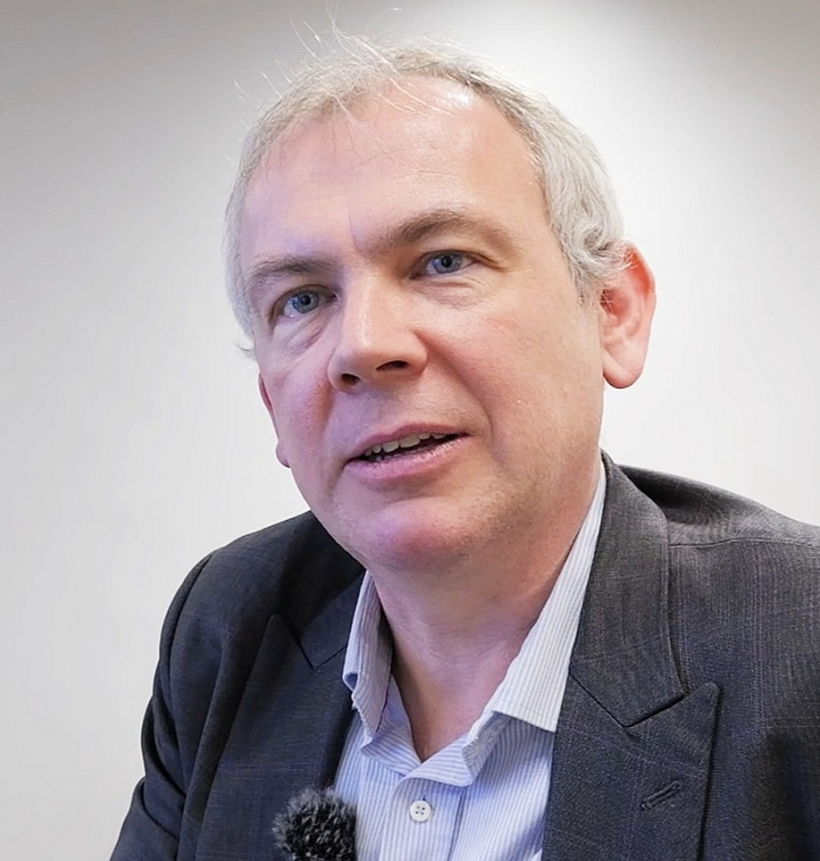 Ričards Pauels, Kembridžas Arktikas pētījumu profesors.