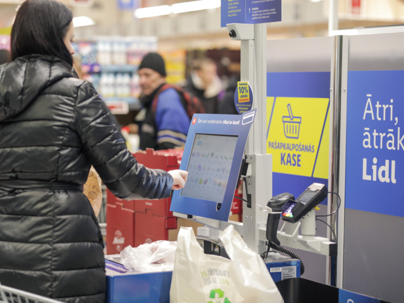 "Lidl" pašapkalpošanās kase.