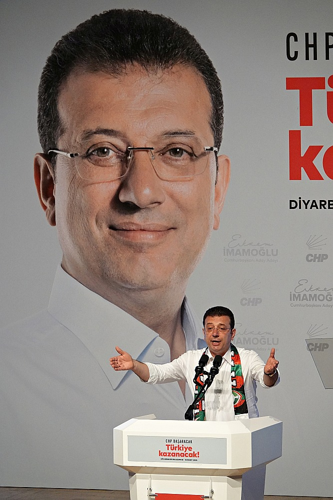 Ekrems Imamoglu Stambulas mēra amatu ieņēma kopš 2019. gada.