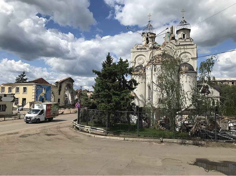 Krievijas raķešu nopostītā baznīca Konstantinivkā.