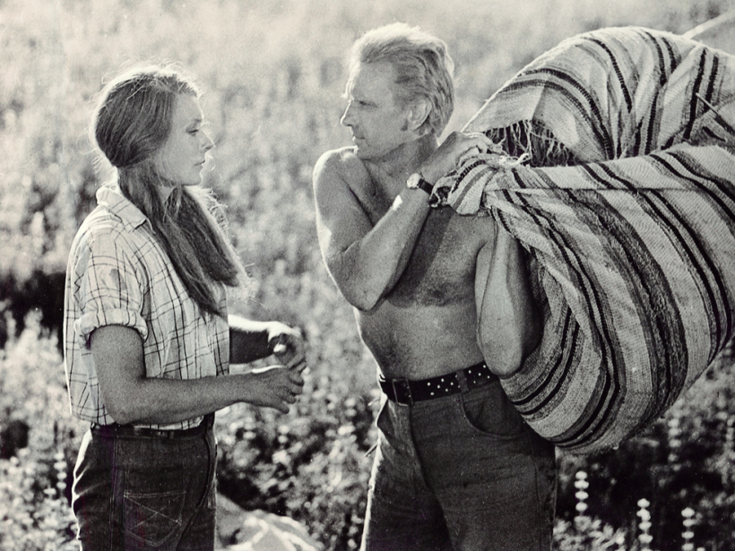 Laura leģendārajā filmā "Ezera sonāte" 1976. gadā. Rūdolfs – Gunārs Cilinskis. Aleksandra Veisbārža foto