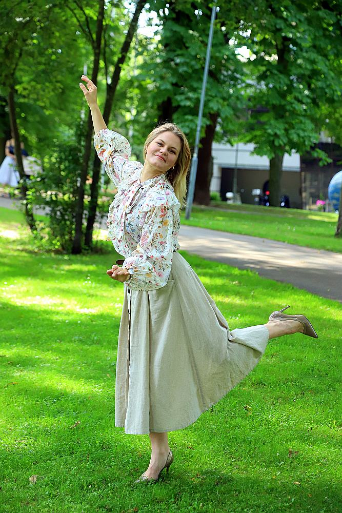 Annija Putniņa: "Esmu uzstājusies mūziklu žanrā Latvijā daudzviet, bet Brodvejas hitu koncerts tieši Jūrmalā būs kaut kas īpašs. Ceru, ka arī mana ģimene izbaudīs šo vakaru."