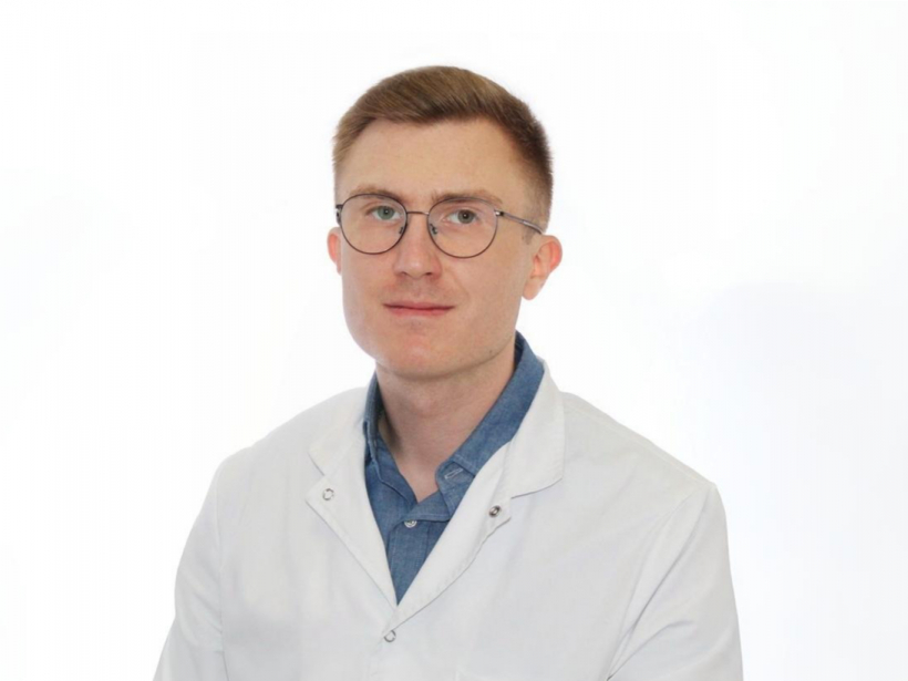 "Republikas laukuma klīnikas” gastroenterologs un endoskopists Dr. Deniss Jevdokimovs.