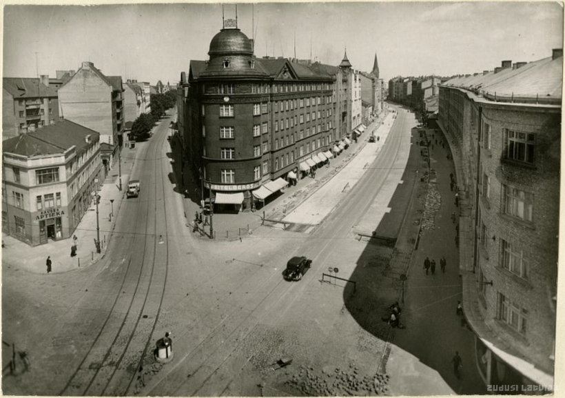 Rīga. Brīvības un Miera ielu krustojums, 1939.