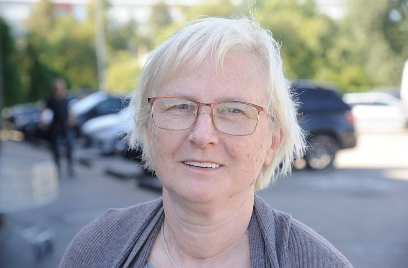 Svetlana.
