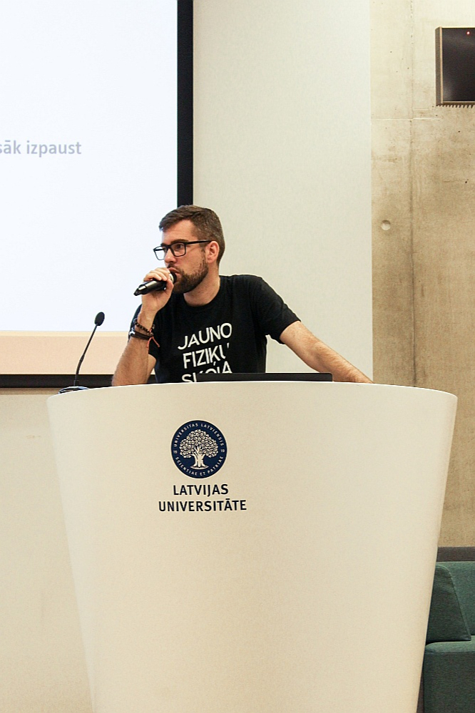 Latvijas Universitātes Eksakto zinātņu un tehnoloģiju fakultātes pētnieks, fiziķis un pedagogs Ģirts Zāģeris.