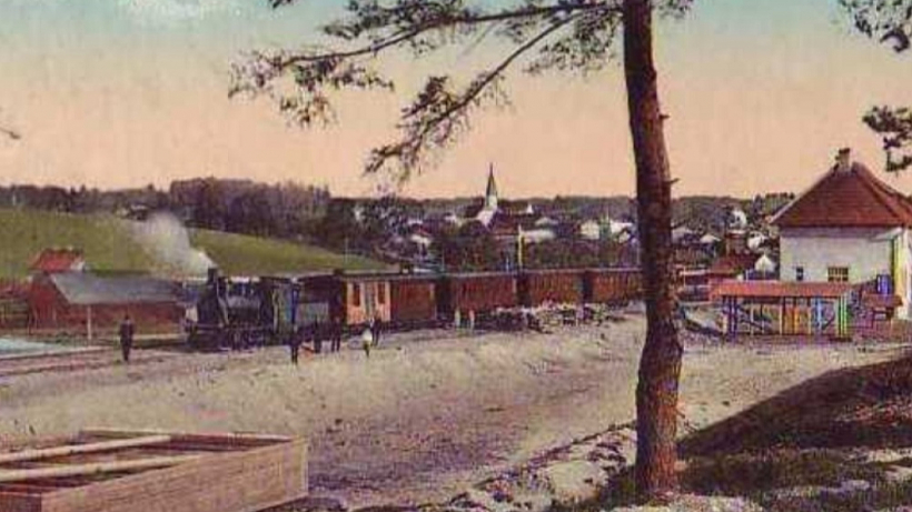 Skats izstādē "Šaursliežu dzelzceļa līnijas "Smiltene–Valmiera–Ainaži" vēsture".
