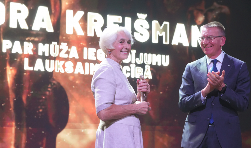 Par mūža ieguldījumu lauksaimniecībā apbalvota Latvijas Biozinātņu un tehnoloģiju universitātes Augsnes un augu zinātņu institūta asociētā profesore un vadošā pētniece Dzidra Kreišmane.
