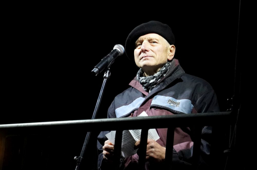 Latvijas Tautas frontes pirmais priekšsēdētājs Dainis Īvāns.