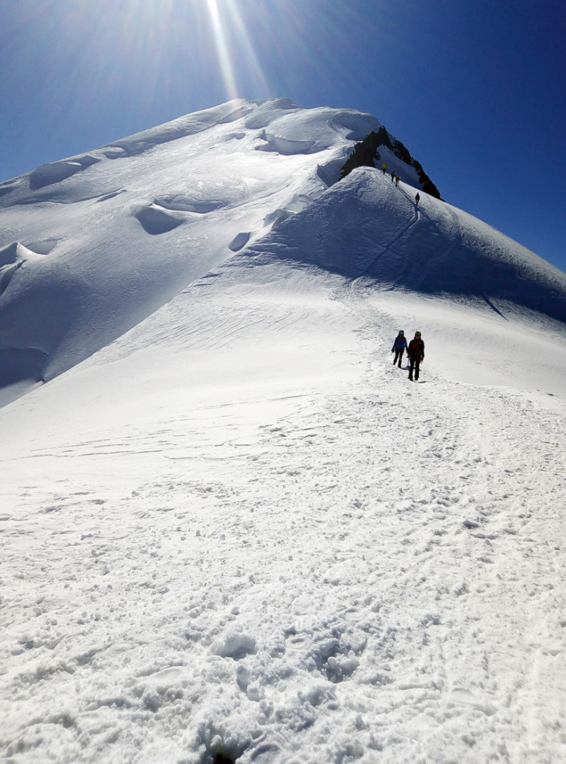 Ceļš līdz virsotnei reizēm var palikt arī nenoiets.
