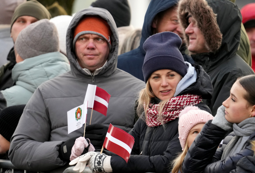 Militārā parāde 11. novembra krastmalā.