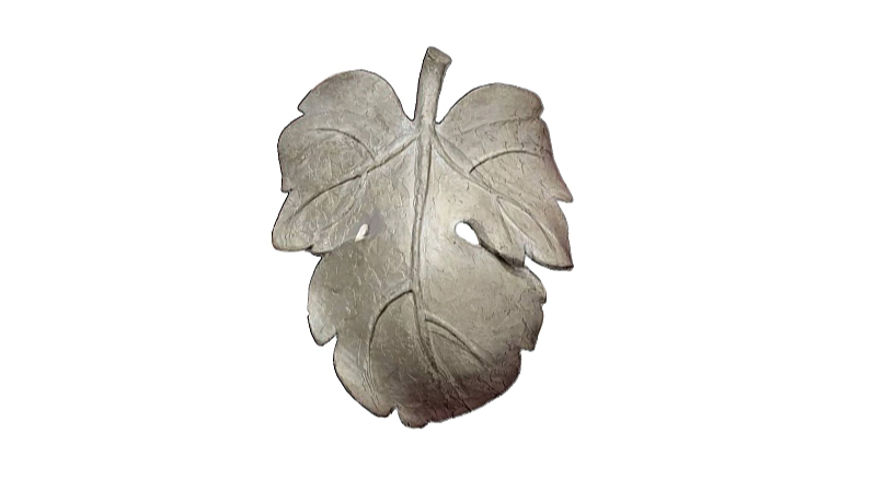 Leonarda Laganovska darbs no izstādes "Tīrs griezums".