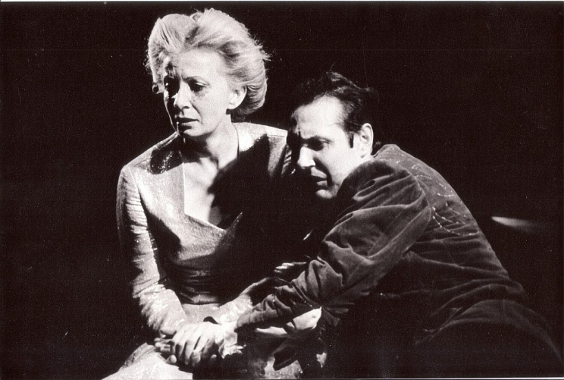 Viljama Šekspīra "Hamleta" iestudējumā (1984, režisors Oļģerts Kroders).