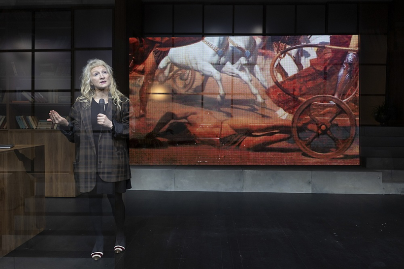 Guna Zariņa Johannas Virtanenas tēlā.