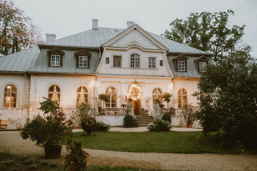 Šogad balvu "Zemgales Zelta grauds" saņēmusi Abgunstes muiža, kuras teritorijā atrodas lielākais keramikas ceplis Latvijā.