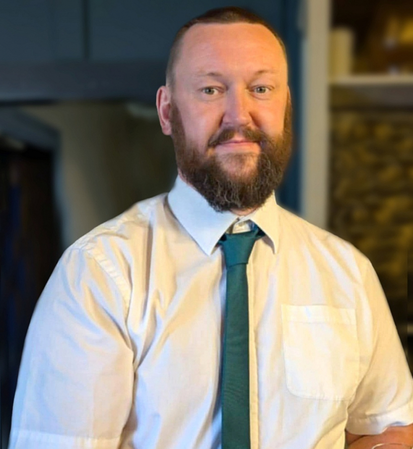 Uldis Balodis, sociālā medija "Laiva" vadītājs, uztraucas, ka diasporas jauniešiem pēc dienesta vairs nebūtu darbavietas.