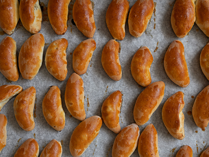 Speķa pīrādziņi.