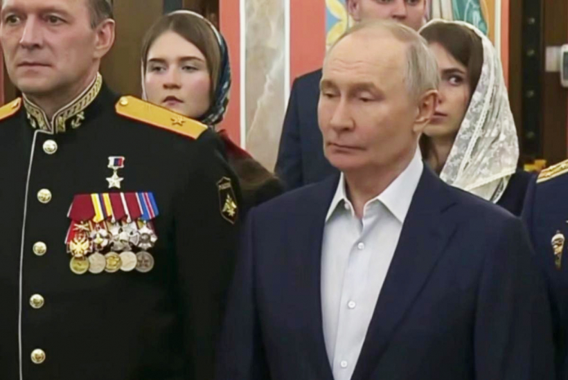 Vladimirs Putins baznīcā.