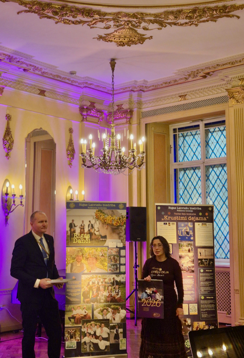 Emīls Gailis un Evita Lisovska.