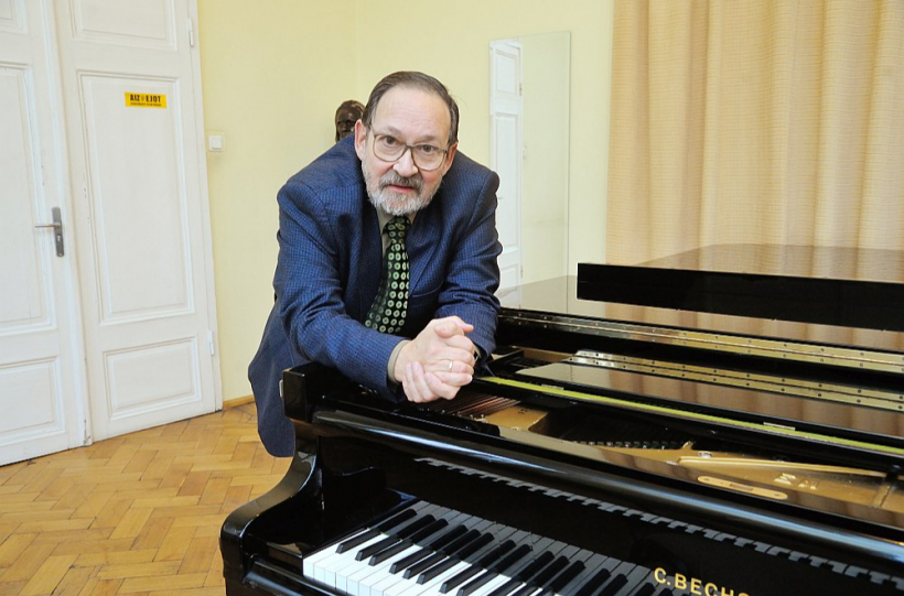 Komponists un muzikologs Georgs Pelēcis.