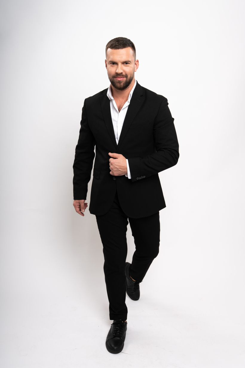 Šova "Mīlestības villa" dalībnieks Gunārs.