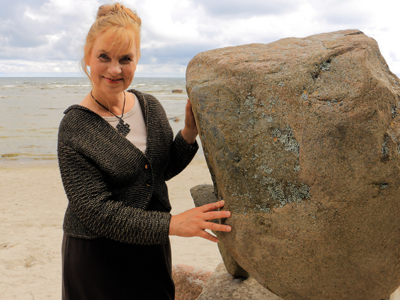 Dažādos rakstos adītā jaka.