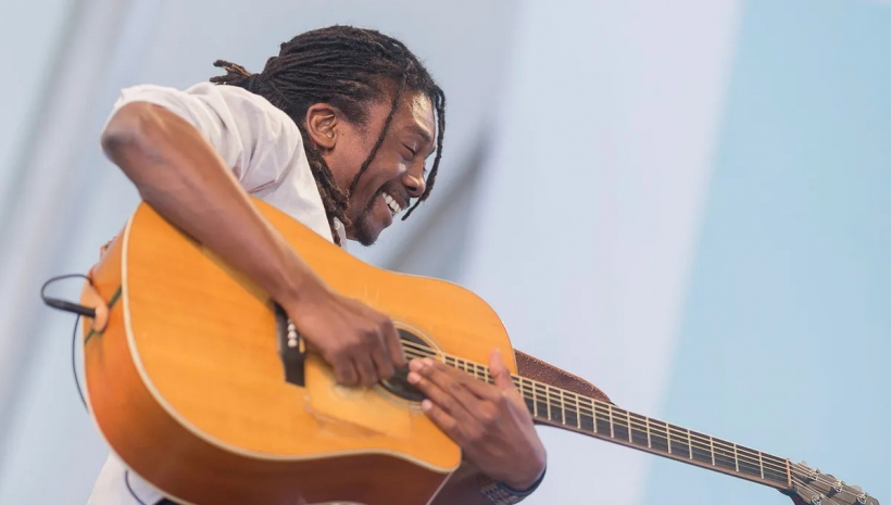 Ervē Sambs (Herve Samb).