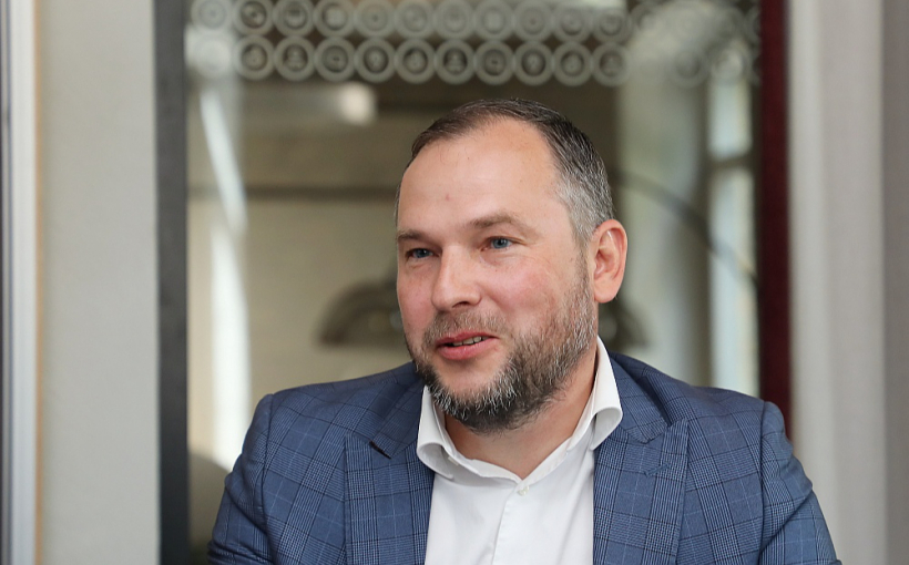 Korupcijas novēršanas un apkarošanas birojs izmeklē lietu par neizpaužamu ziņu izpaušanu, kurā iesaistīts arī Viedās administrācijas un reģionālās attīstības ministrijas valsts sekretārs Edvīns Balševics.